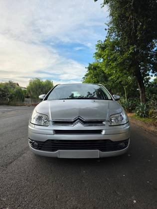 CITROËN C4 2.0 EXCLUSIVE 16V FLEX 4P MANUAL CITROËN C4 2.0 EXCLUSIVE 16V FLEX 4P MANUAL